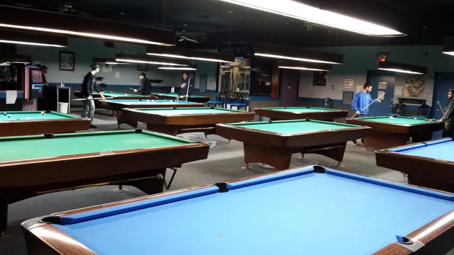 JR'S QBALL BILLIARDS