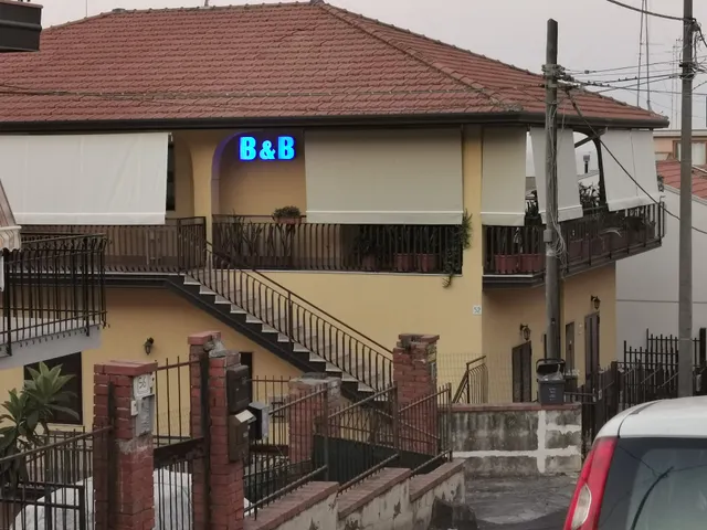 Cesare's guests ACITREZZA ( B&B)