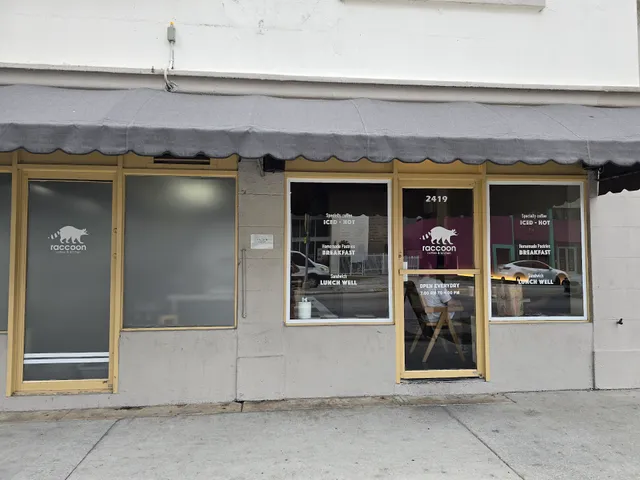 Raccoon Coffee & Kitchen