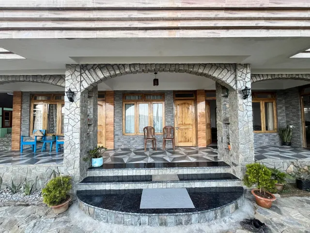 ASTORIA REST NEST HOMESTAY