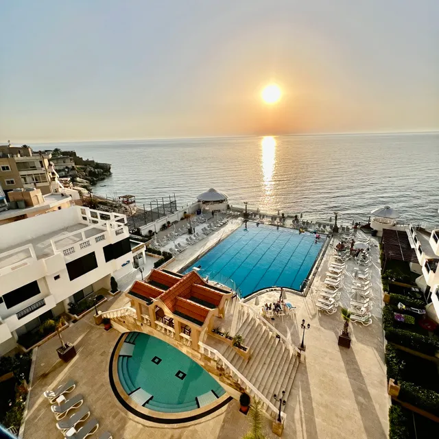 Gondola Marine Resort