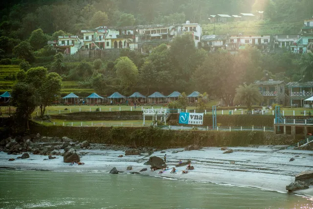 Vna Beach Resort by Ganges | Camping by SALVUS