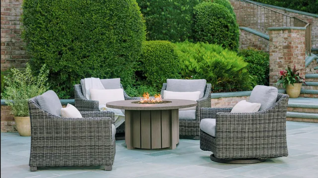 Home & Patio Outdoor Living