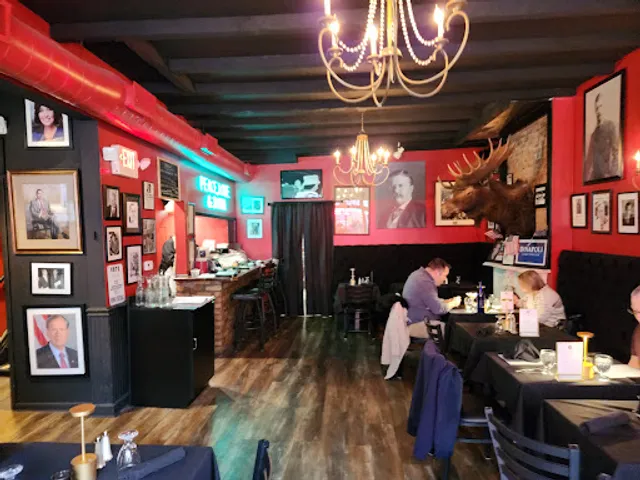 Albany War Room Tavern