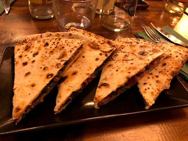 STUZZICHINI - BAR DE TAPAS & COPAS