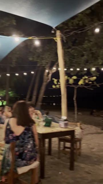 Walter's Place Bar & Restaurant