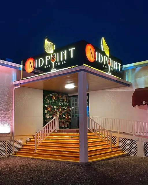 Midpoint Bar & Grill