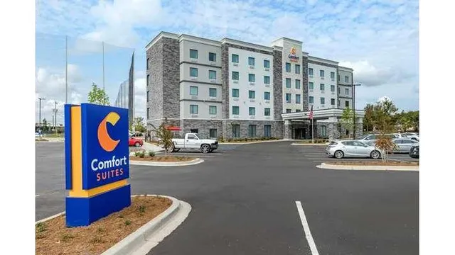 Comfort Suites Greenville Airport