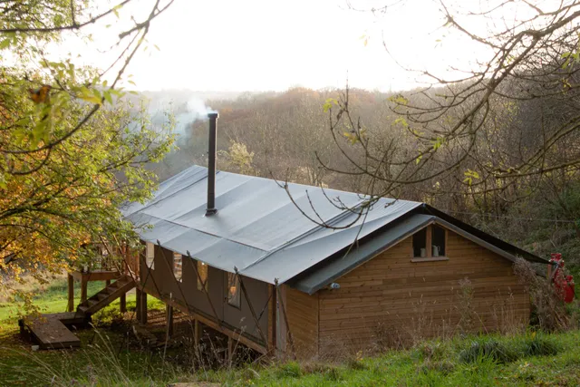 Middle Lypiatt Glamping and B&B
