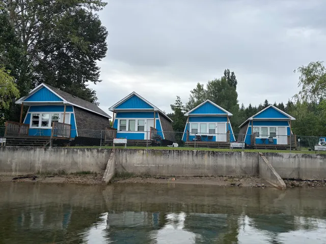 Jewel Bay Resort LTD