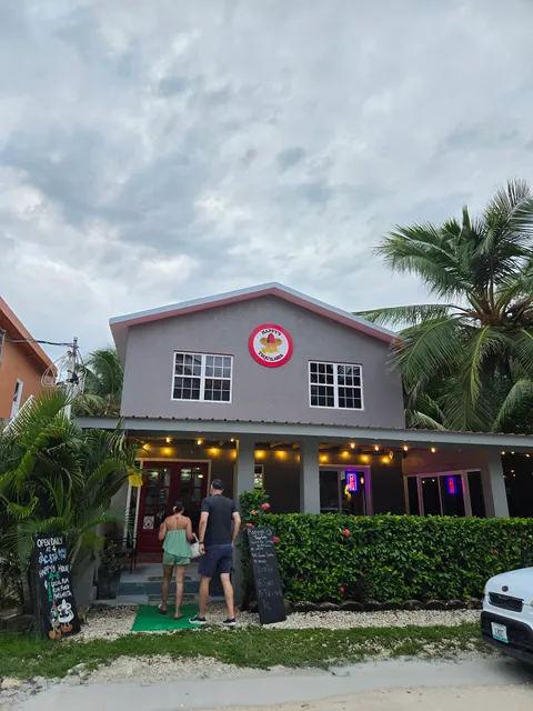 Happy’s Tequilaria