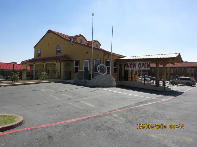 Taylor Village Inn and Suites