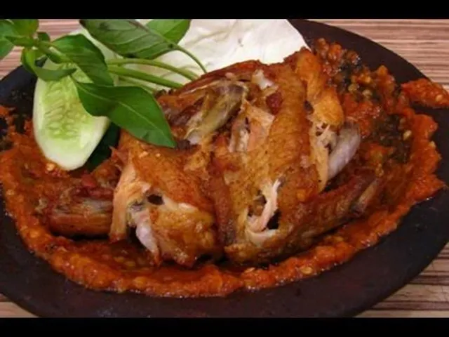 Seafood Nyamleng Roso [Gelanggang]