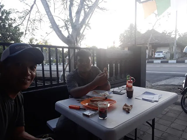 Batujai Fried Chicken