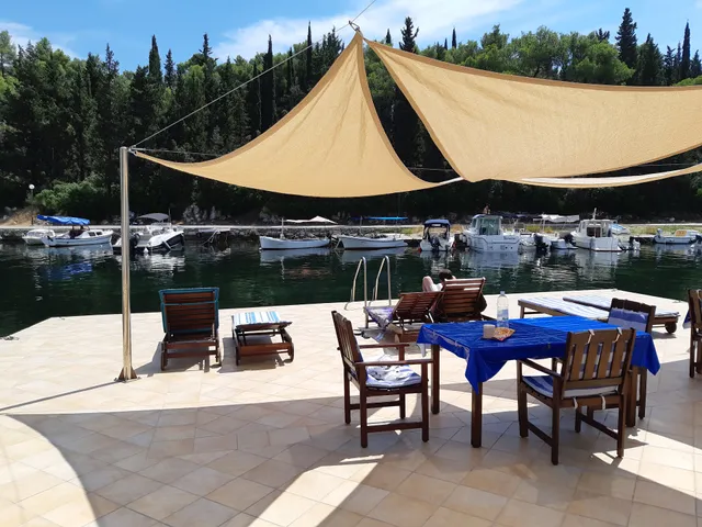 Korčula Waterfront Accommodation