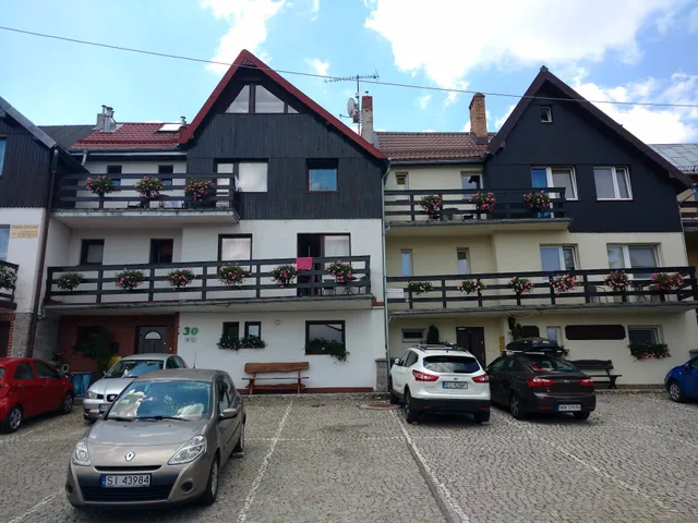 Szymonówka - pokoje i apartamenty