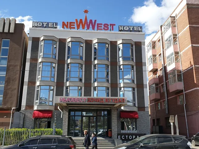 New West Hotel