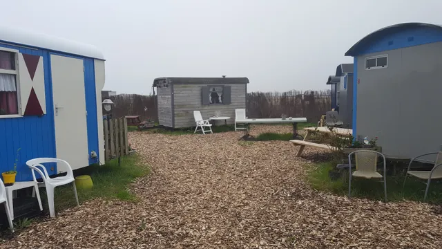 B&B boerderij rust, in pipowagens!