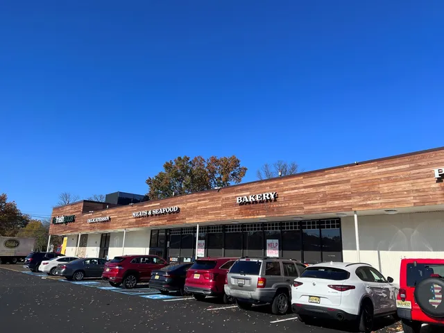 The Fresh Grocer of Inman Ave.