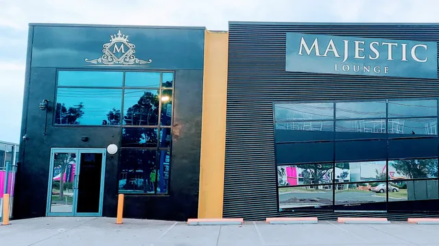 Majestic Lounge