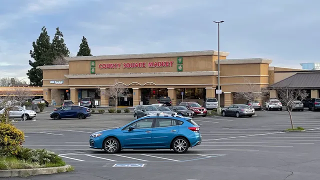 County Square Market