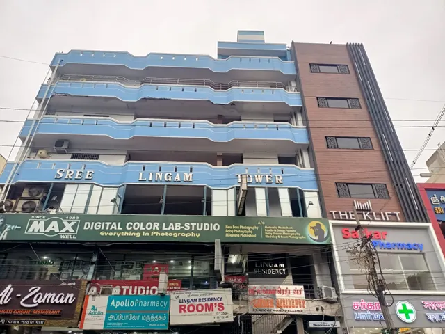 SREE LINGAM RESIDENCY Opp To Cmc gate