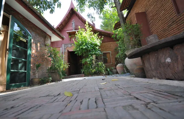 Ayutthaya Bouchic Hostel