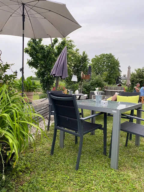 Heuriger am kleinen Stein - Weinbau Leuthner-Piller