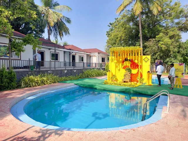 Surya Farm Stay (Resort)