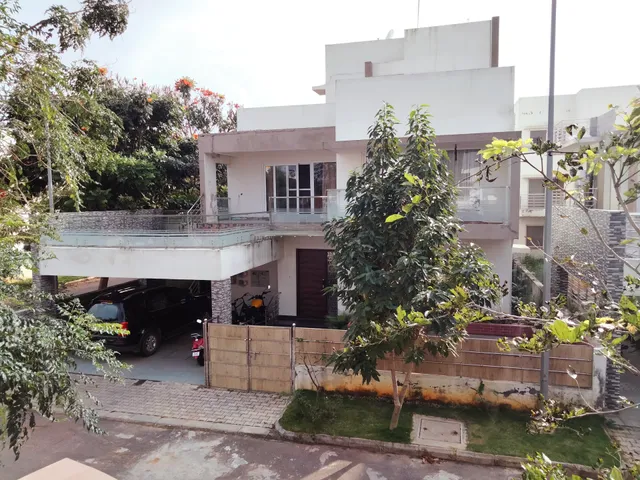 The Empyrean Villa 543