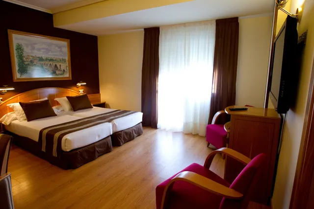 Hotel Zenit Dos Infantas