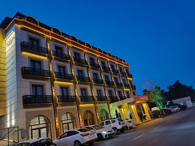 Ramada by Wyndham Van