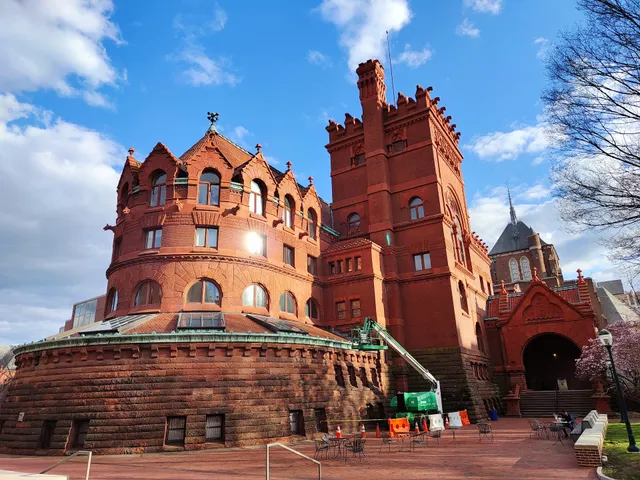 Fisher Fine Arts Library