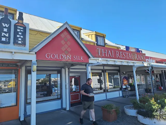 Golden Silk Thai Restaurant Kumeu Branch