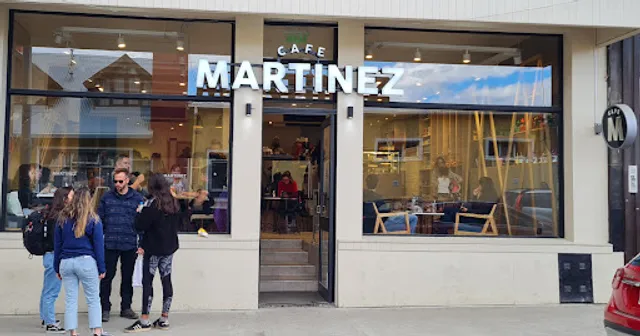 Cafe Martinez