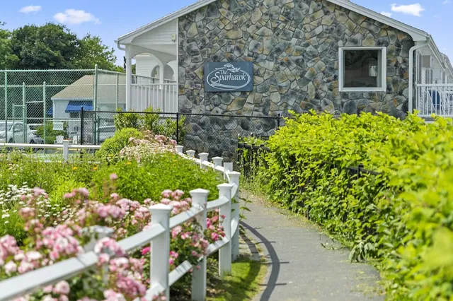 The Sparhawk Oceanfront Resort