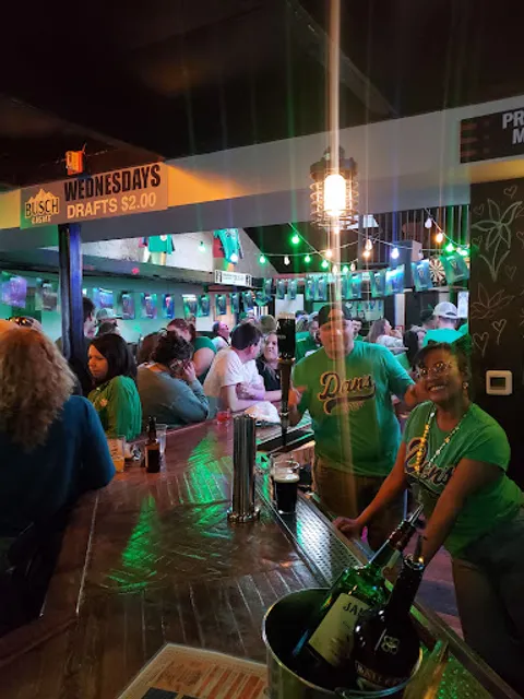 Dan's Pub