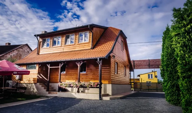 The guest house Under the Castle Mountain