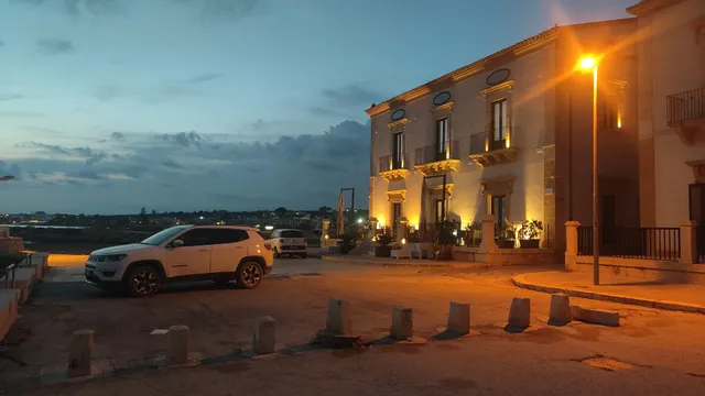 Casa Sicilia - Riviera Beach Guest House