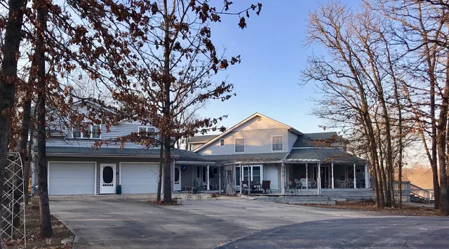 Canaan Oaks ~ Bed & Breakfast