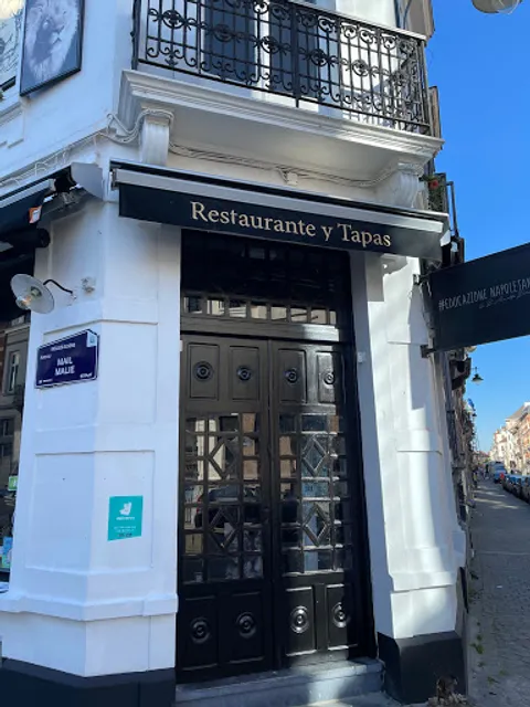 Educazione napoletana