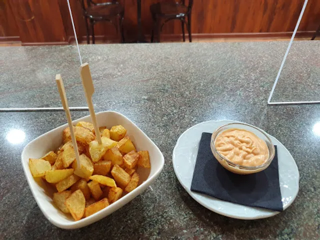 El Vienès - Cafeteria Pizzeria