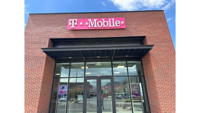 T-Mobile Authorized Retailer