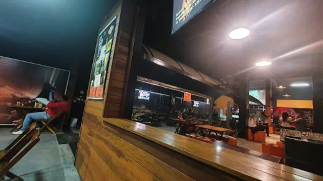 Túnel Urbano Night Bar