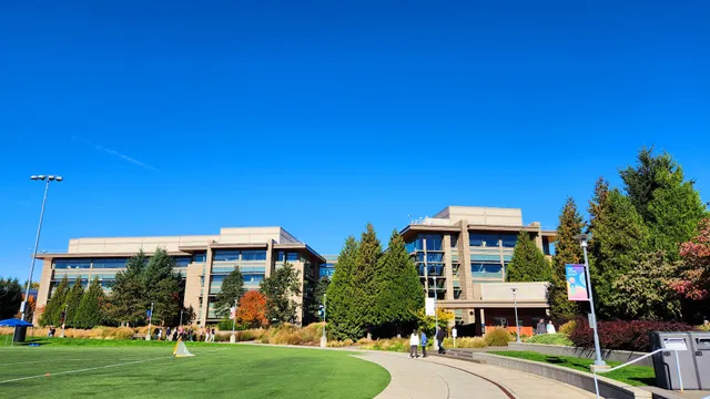 Microsoft Field 6 - The Commons