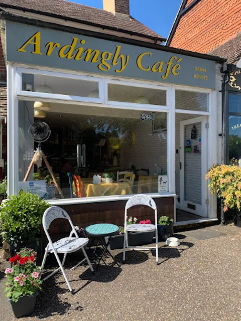 Ardingly Café
