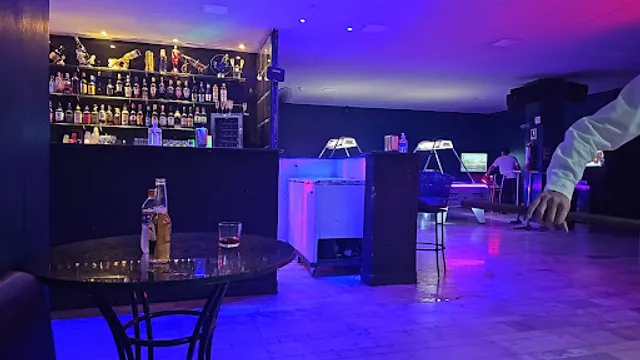 Area 51 Bar & Billiards