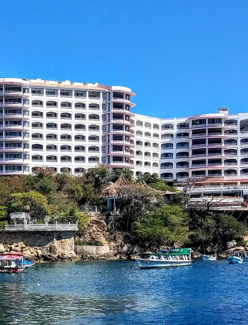 Hotel Caleta View