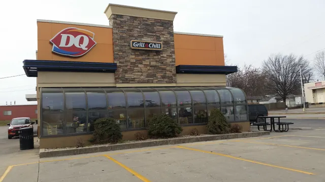 Dairy Queen Grill & Chill