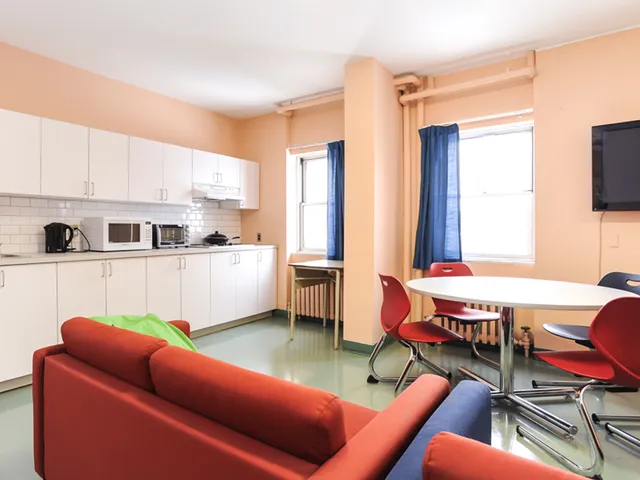 Residence Lalemant College Brebeuf